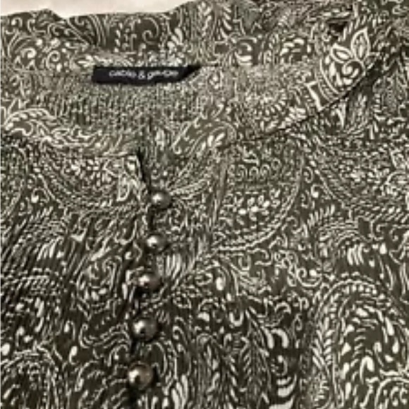 Cable & Gauge Women’s Crinkle Olive Green/White Boho Peasant Top Size L - Picture 3 of 8